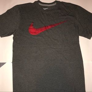 Never worn grey and red Nike tee shirt!